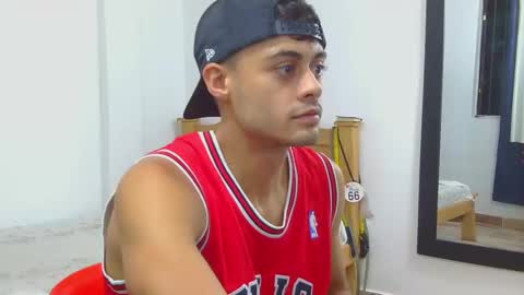 Snapshot of spartan_blaze chatting on 01-22-25, 04:34 Spartan Blaze online show from 01-22-25, 04:34