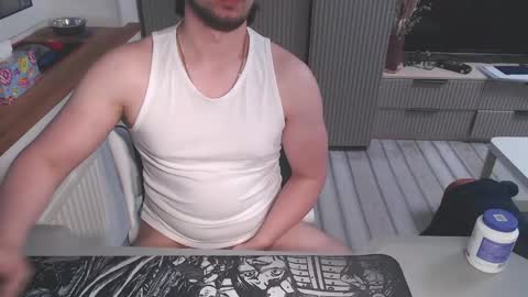 Snapshot of spb78 chatting on 05-31-26, 12:30 Art online show from 05-31-26, 12:30