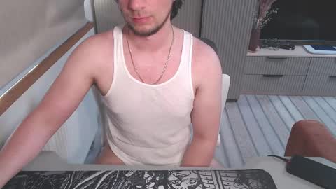 Snapshot of spb78 chatting on 06-07-26, 04:00 Art online show from 06-07-26, 04:00