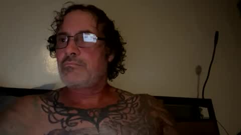 Snapshot of specter1972 chatting on 12-05-25, 12:19 specter1972 online show from 12-05-25, 12:19