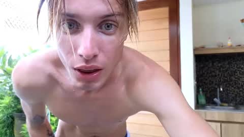 Sasha --  online show from 03-21-26, 08:19