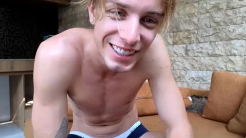 Sasha --  online show from 04-03-26, 12:41