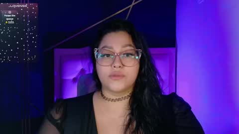 Snapshot of spelleyes01f chatting on 02-10-26, 05:00 Renata Roman online show from 02-10-26, 05:00