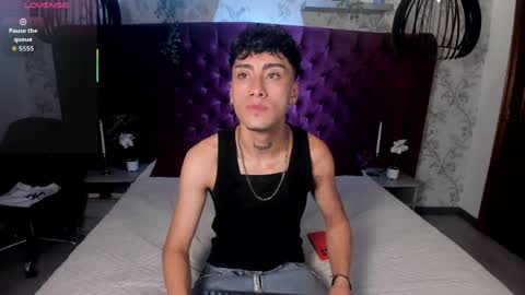 Snapshot of spencerwhite_ chatting on 05-31-26, 08:10 Spencer online show from 05-31-26, 08:10