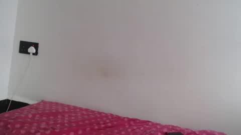 Snapshot of spice_queen chatting on 02-23-26, 06:33 dela online show from 02-23-26, 06:33