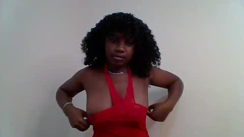 Snapshot of spicy_linna chatting on 05-31-26, 02:13 Sweet Baib online show from 05-31-26, 02:13
