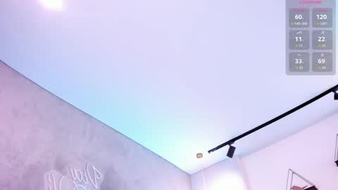 Snapshot of spicy_monroe chatting on 05-27-26, 01:57 Spicy online show from 05-27-26, 01:57