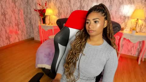 Snapshot of spicyamelia chatting on 01-27-25, 01:41 Amelia GTM-5 817 IG Spicychoco am online show from 01-27-25, 01:41