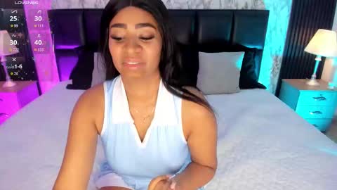 Snapshot of spicyamelia chatting on 11-12-25, 02:06 Amelia GTM-5 817 IG Spicychoco am online show from 11-12-25, 02:06