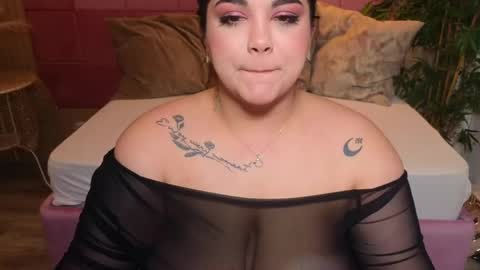 Snapshot of spicycarlaxx chatting on 04-23-26, 07:27 spicycarlaxx online show from 04-23-26, 07:27