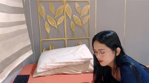 Snapshot of spicyinfinity chatting on 03-08-25, 04:56 Zab online show from 03-08-25, 04:56