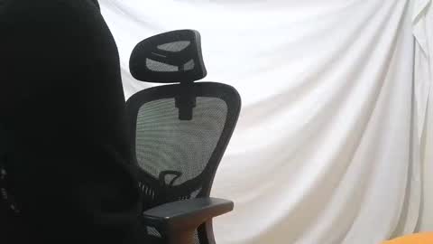 Marco. When Im offline you can view premium content in bio online show from 12-04-25, 05:28