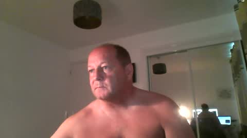 Snapshot of spidey1051a chatting on 06-22-26, 05:21 spidey1051a online show from 06-22-26, 05:21