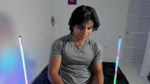 Snapshot of spideychill chatting on 10-17-25, 10:56 spideychill online show from 10-17-25, 10:56