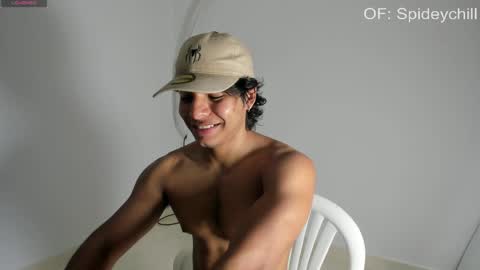 Snapshot of spideychill chatting on 06-06-26, 12:05 spideychill online show from 06-06-26, 12:05