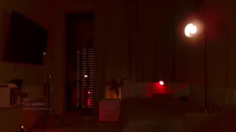 Elizabeth online show from 12-18-25, 05:19