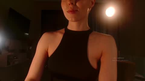 Elizabeth online show from 03-13-26, 06:47