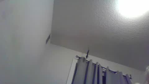 Snapshot of spinnerbitch chatting on 09-10-25, 10:48 Vanessa Spade online show from 09-10-25, 10:48