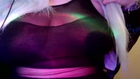 Vanessa Spade online show from 03-23-26, 02:26