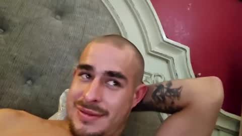 Snapshot of spitface7st907944 chatting on 12-22-24, 12:05 Lil blue devil online show from 12-22-24, 12:05