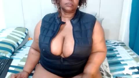 Snapshot of splendidtalitha chatting on 05-26-26, 11:12 SplendidTalitha online show from 05-26-26, 11:12