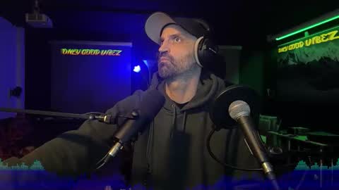 Snapshot of splivke chatting on 11-15-25, 05:31 Splivke online show from 11-15-25, 05:31