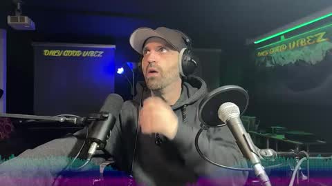 Snapshot of splivke chatting on 11-29-25, 02:36 Splivke online show from 11-29-25, 02:36