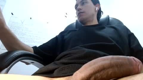 Snapshot of spodianolski chatting on 07-16-26, 12:16 spodianolski online show from 07-16-26, 12:16
