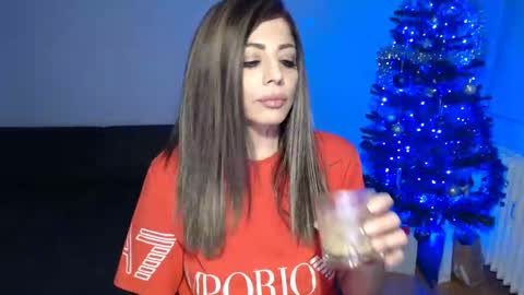 Doll online show from 12-26-24, 03:16