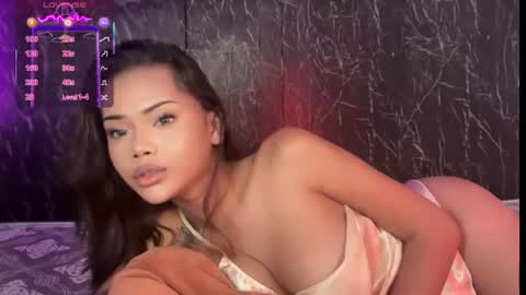 CALL ME RAINE online show from 06-25-26, 07:18