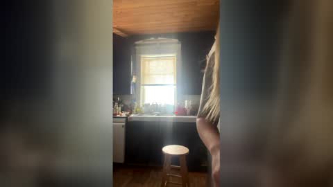 Snapshot of sporegeous chatting on 02-16-26, 05:53 sporegeous online show from 02-16-26, 05:53