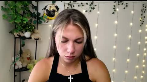 Karina online show from 06-16-26, 08:50