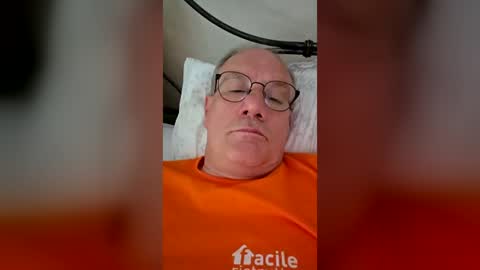 Snapshot of spromo chatting on 07-26-26, 04:03 spromo online show from 07-26-26, 04:03