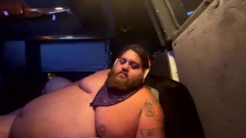 Your Pal Squeaks online show from 02-04-25, 06:25