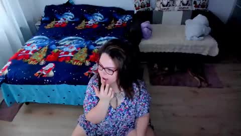 Snapshot of squirt_kimmm chatting on 11-27-25, 09:44 Kim online show from 11-27-25, 09:44