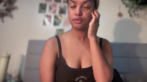 Snapshot of squirtinglexi chatting on 05-31-26, 11:06 Lexi online show from 05-31-26, 11:06