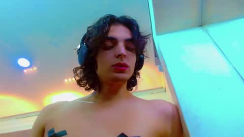 Snapshot of sr_bonnyethan chatting on 11-01-25, 01:57 ethan online show from 11-01-25, 01:57