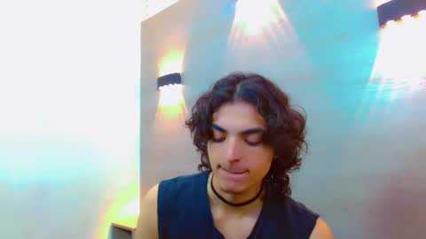 Snapshot of sr_bonnyethan chatting on 11-19-25, 02:50 ethan online show from 11-19-25, 02:50