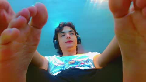 Snapshot of sr_bonnyethan chatting on 11-27-25, 03:36 ethan online show from 11-27-25, 03:36