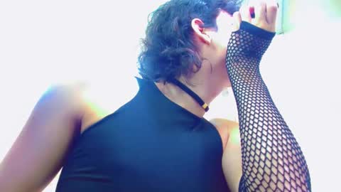 Snapshot of sr_bonnyethan chatting on 11-30-25, 01:59 ethan online show from 11-30-25, 01:59