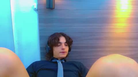 Snapshot of sr_bonnyethan chatting on 04-22-26, 01:12 ethan online show from 04-22-26, 01:12