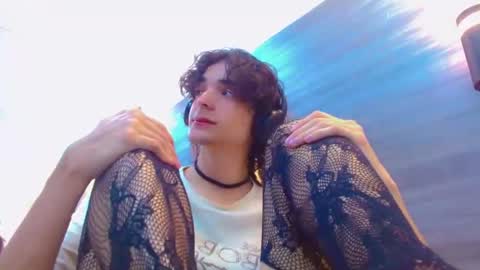 Snapshot of sr_bonnyethan chatting on 05-07-26, 01:16 ethan online show from 05-07-26, 01:16