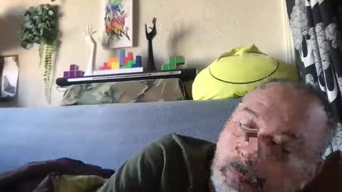 Snapshot of srekos38 chatting on 10-04-25, 08:23 srekos38 online show from 10-04-25, 08:23