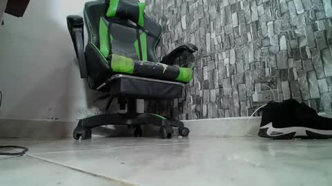 sr master cum its my old account online show from 03-09-25, 09:57