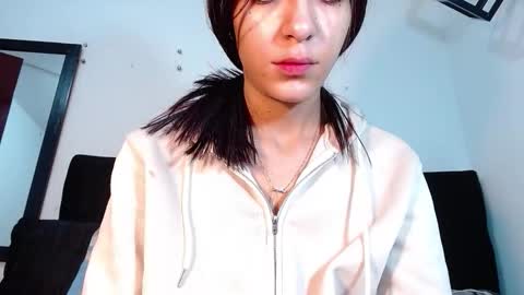 .          . online show from 12-18-25, 12:00