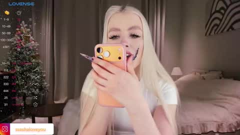 Alexandra online show from 12-21-25, 10:17