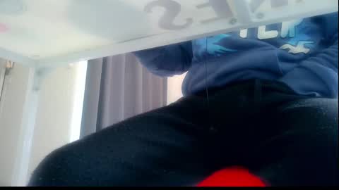 Snapshot of ssenzo chatting on 01-05-25, 11:48 ssenzo online show from 01-05-25, 11:48