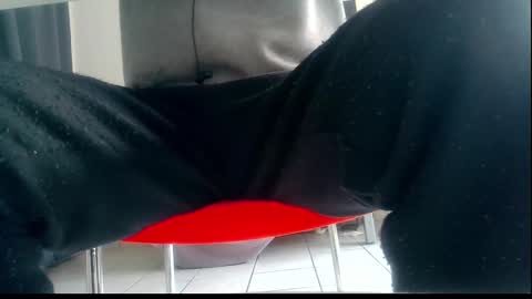 Snapshot of ssenzo chatting on 02-09-25, 04:29 ssenzo online show from 02-09-25, 04:29