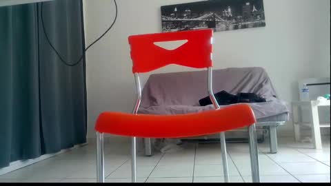 Snapshot of ssenzo chatting on 09-22-25, 06:15 ssenzo online show from 09-22-25, 06:15