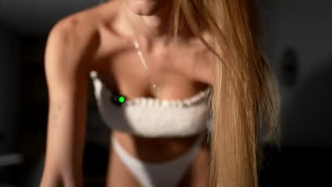 Scarlett online show from 02-13-26, 03:41